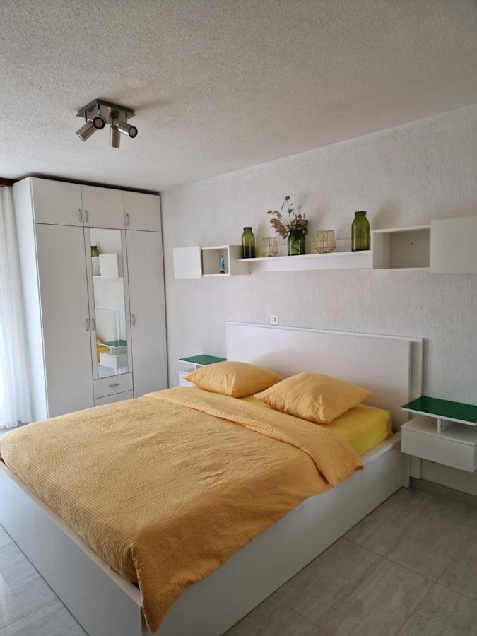 Opal Apartment Muralto Exterior photo